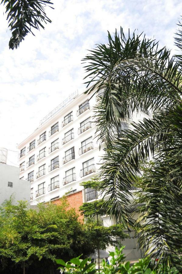 Saigon Garden Hill Resort & Apartment Cidade de Ho Chi Minh Exterior foto